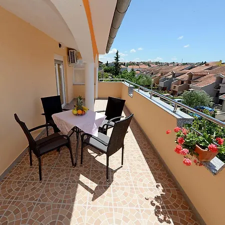 Adriana Apartment *