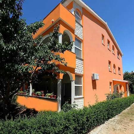 Apartment Adriana