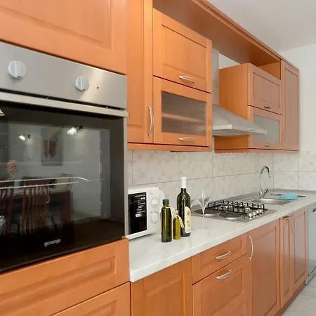 Adriana Apartment